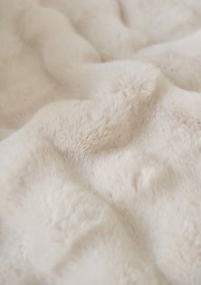 George Collective - SUPERSOFT Bubble Faux Rabbit Large Fur Throw - Natural Latte