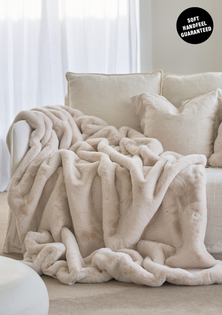 George Collective - SUPERSOFT Faux Fur Large Throw - Natural Latte